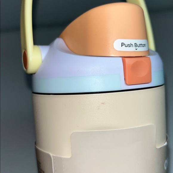 New! Owala 30oz FreeSip SWAY Stainless Steel
Water Bottle - Picture 2 of 3